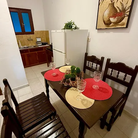 Travellers 2025 Sea View Agios Gordios Studios&apartments *