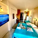 Travellers Beautiful Elen Agios Gordios Sea