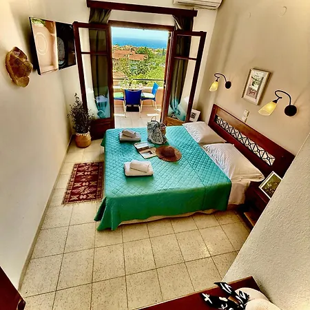 Travellers Beautiful Elen Agios Gordios Sea Aparthotel 3*