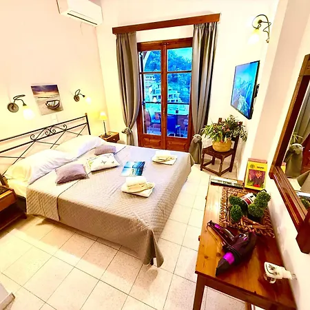 Travellers Beautiful Elen Agios Gordios Sea Aparthotel