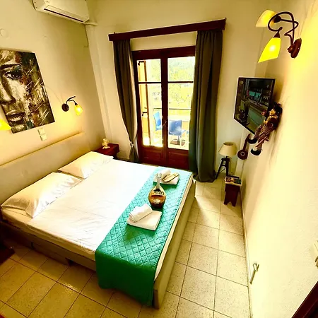Travellers Beautiful Elen Agios Gordios Sea Aparthotel 3*