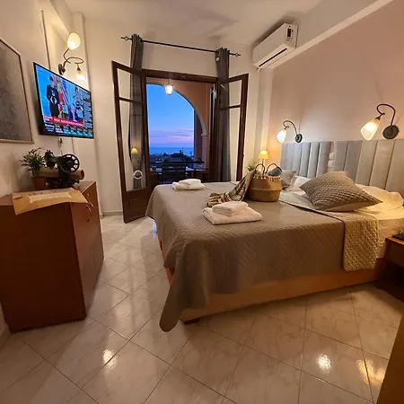 Travellers Beautiful Elen Agios Gordios Sea Aparthotel 3*