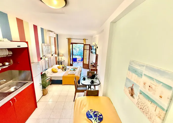 Travellers Beautiful Elen Agios Gordios Sea Lejlighedshotel 3*