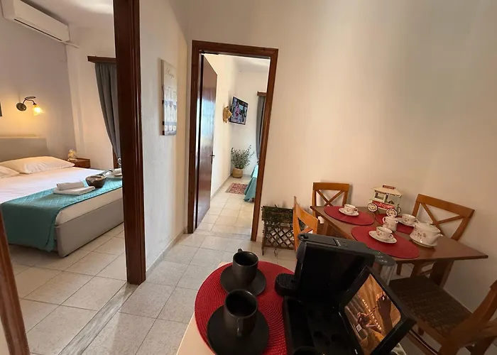 Aparthotel Travellers Beautiful Elen Agios Gordios Sea 3*