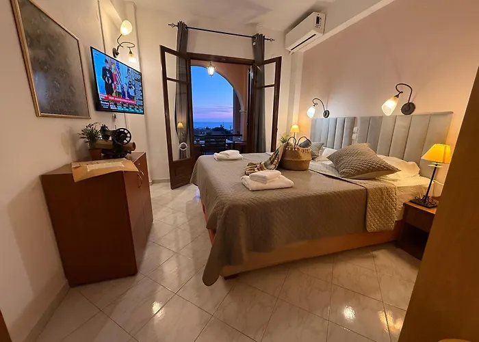 Travellers Beautiful Elen Agios Gordios Sea Aparthotel 3*